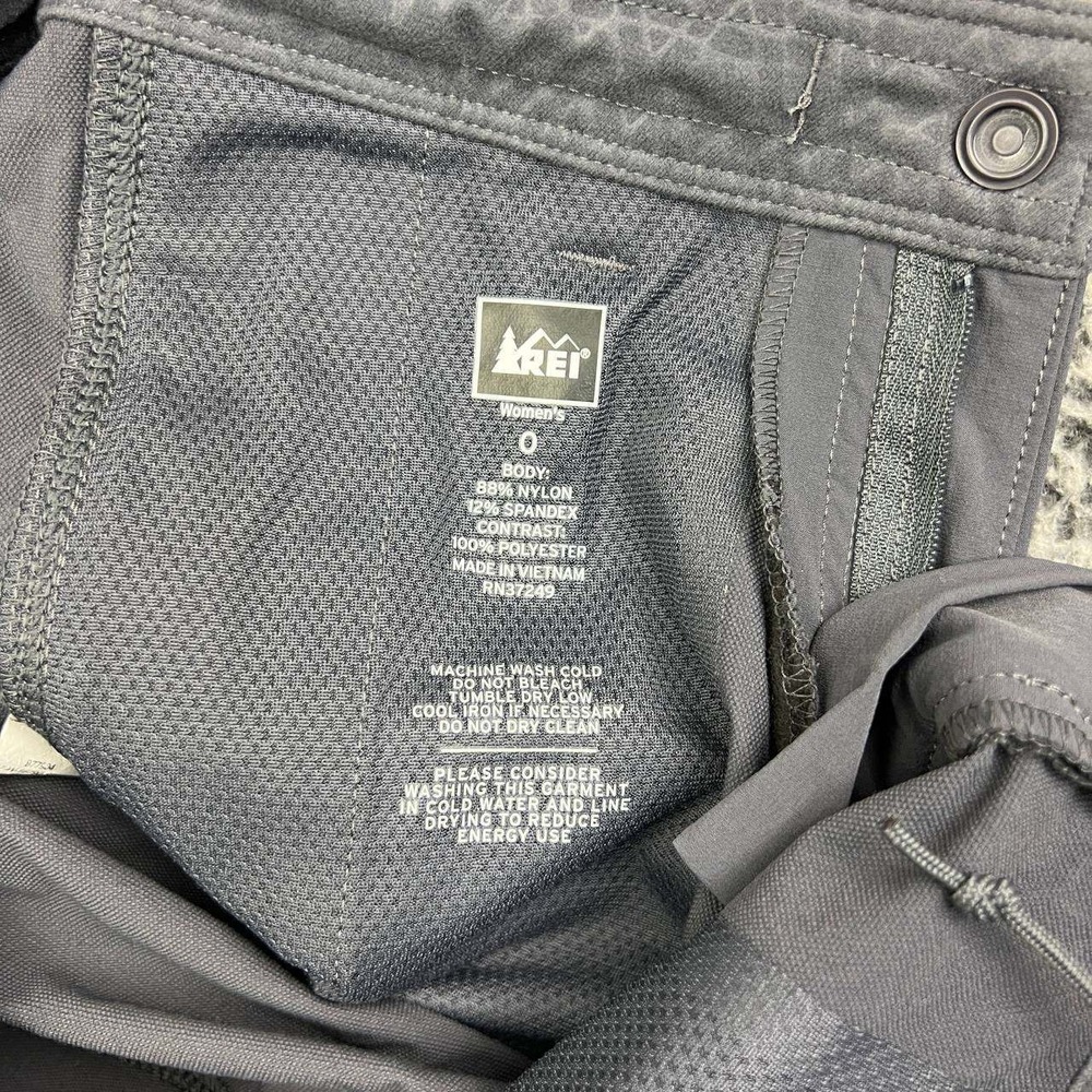 REI Pants Women 0 Grey Hiking Outdoor Cargo Stretch Zip Pocket 30x29 - Picture 3 of 9